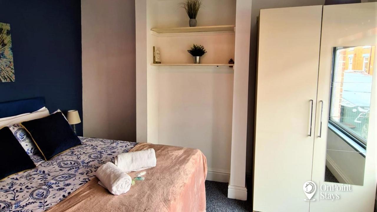 Lovely Spacious 5 Bedroom Home Near Chester City Centre Bagian luar foto