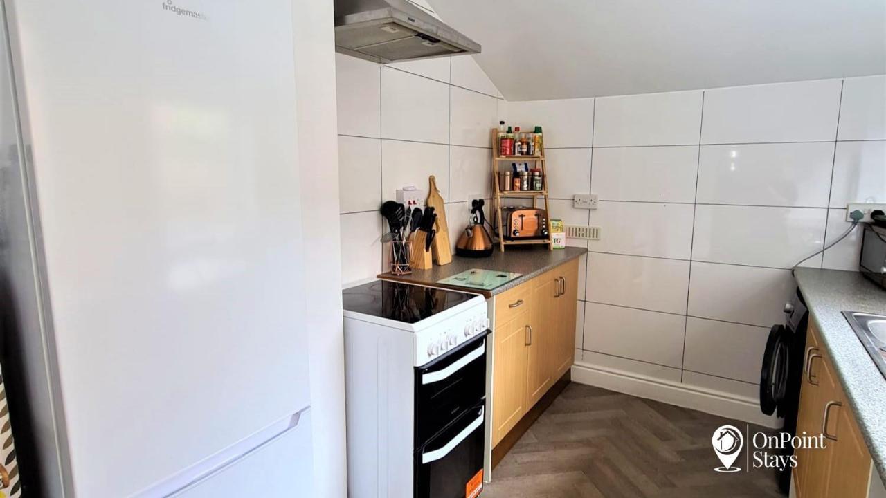 Lovely Spacious 5 Bedroom Home Near Chester City Centre Bagian luar foto