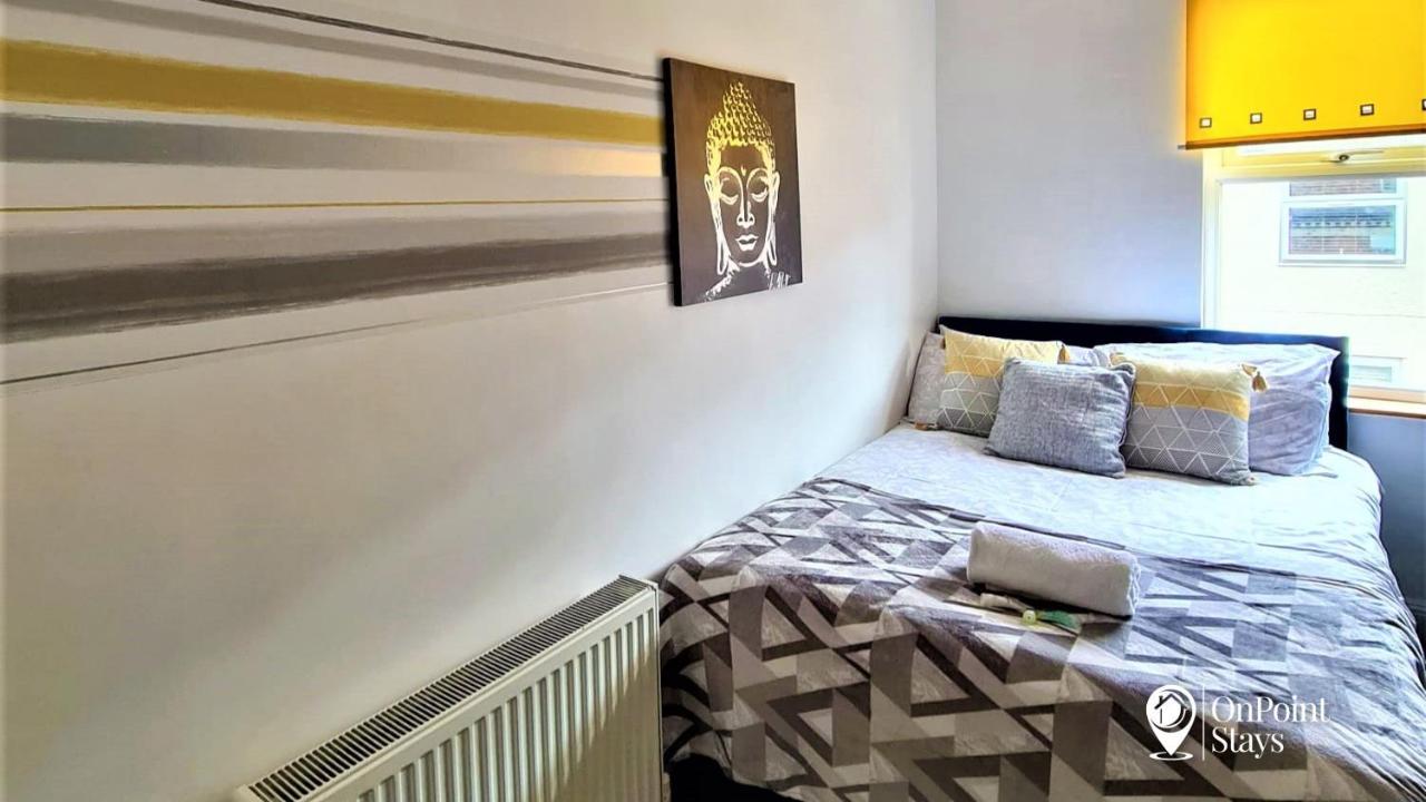 Lovely Spacious 5 Bedroom Home Near Chester City Centre Bagian luar foto