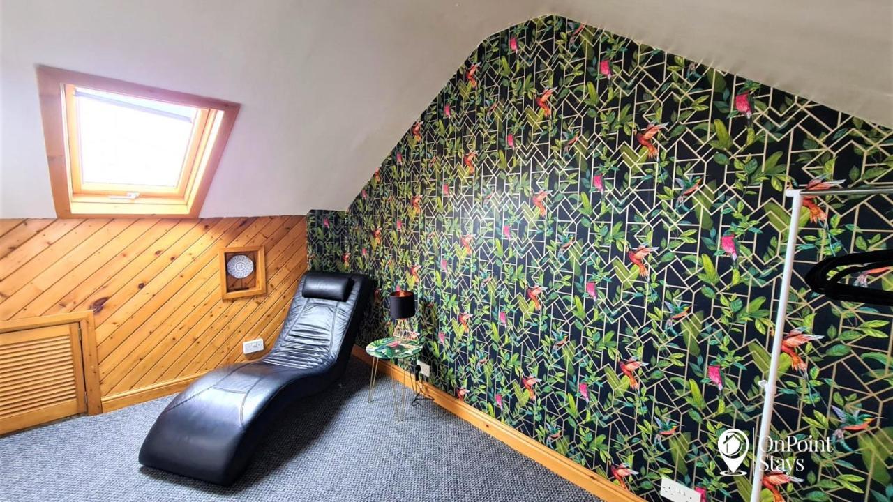 Lovely Spacious 5 Bedroom Home Near Chester City Centre Bagian luar foto
